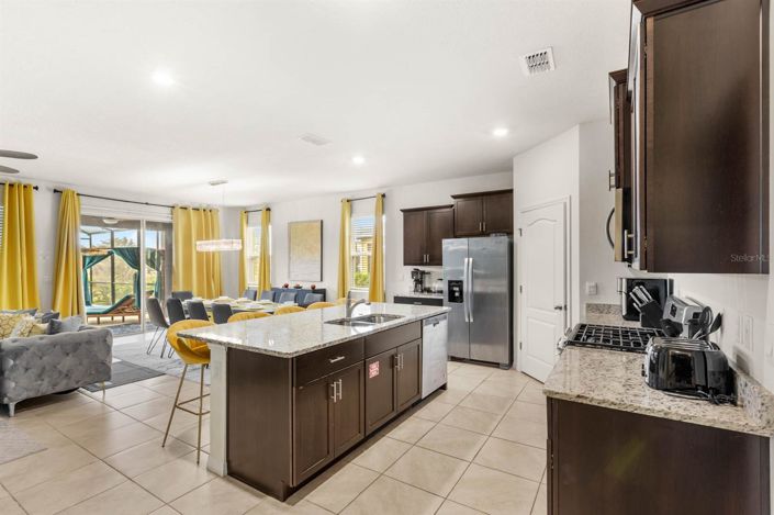 Image No.12-7 Bed House for sale