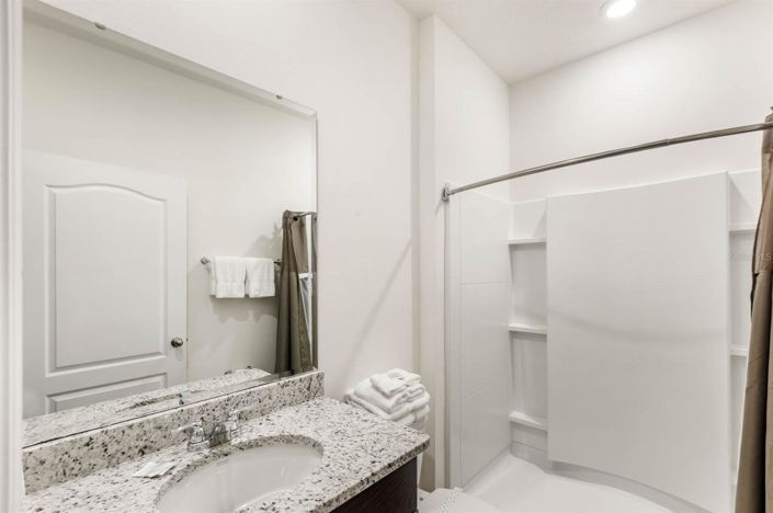 Image No.15-7 Bed House for sale