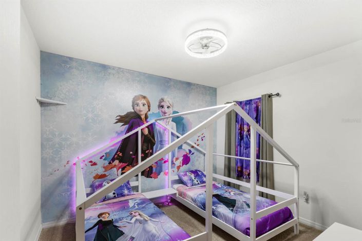 Image No.20-7 Bed House for sale