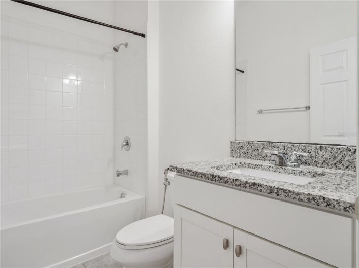 Image No.15-4 Bed House for sale