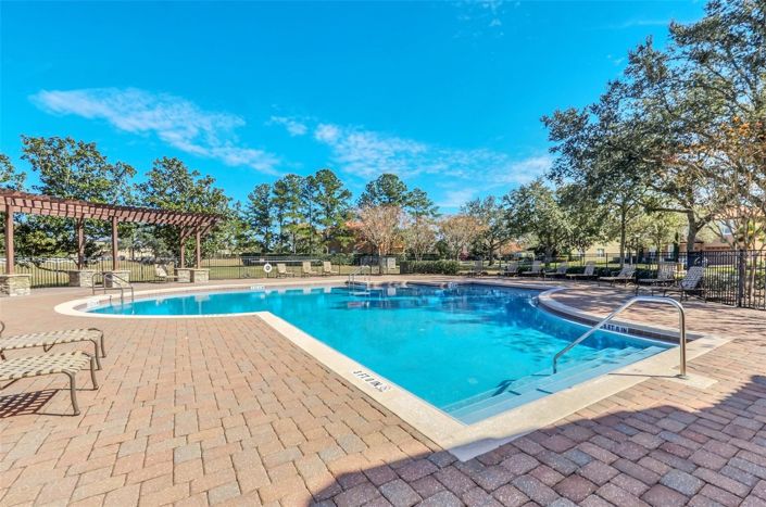 Image No.40-5 Bed House for sale