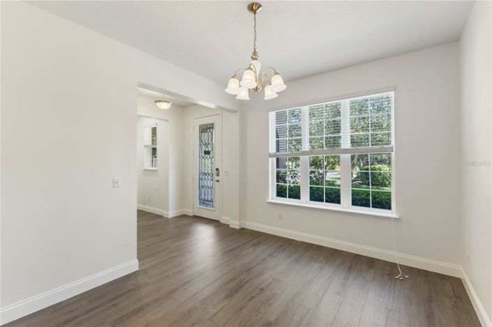 Image No.5-4 Bed House for sale