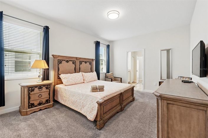 Image No.21-8 Bed House for sale