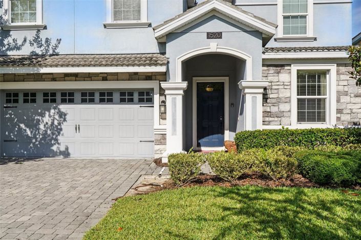 Image No.4-8 Bed House for sale