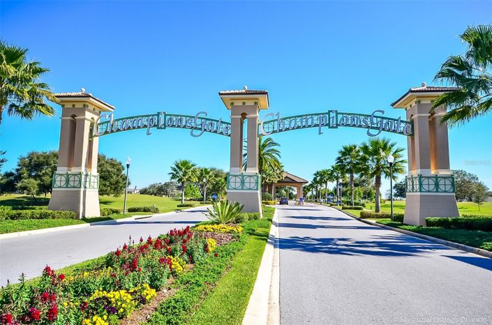 Image No.56-8 Bed House for sale