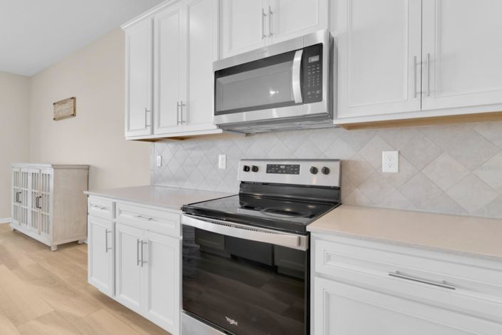 Image No.11-5 Bed House for sale