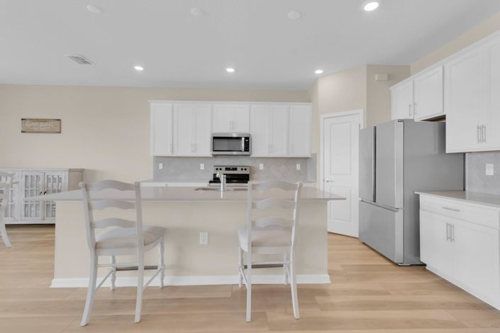 Image No.13-5 Bed House for sale