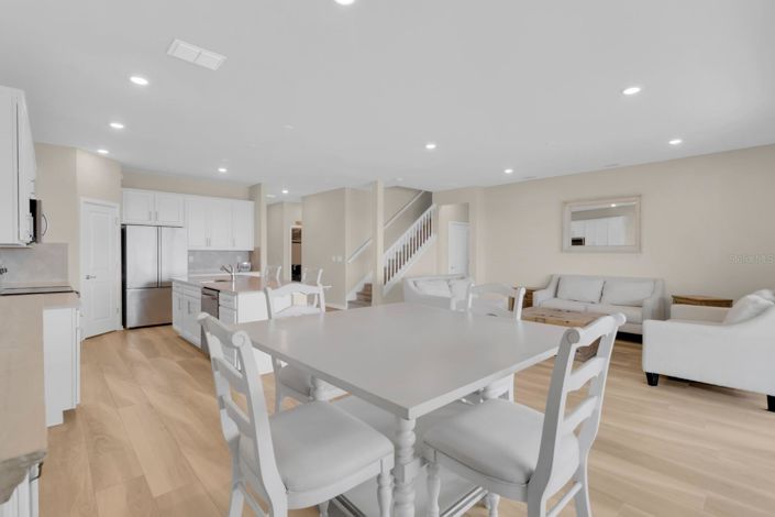 Image No.18-5 Bed House for sale