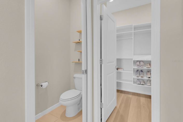 Image No.26-5 Bed House for sale