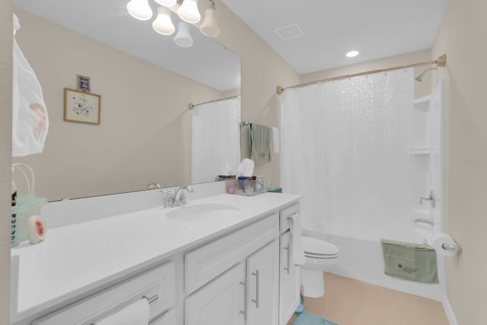 Image No.38-5 Bed House for sale