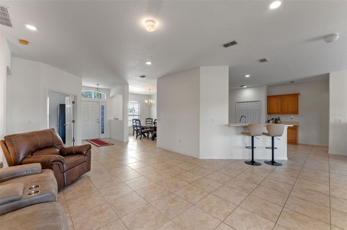 Image No.16-5 Bed House for sale