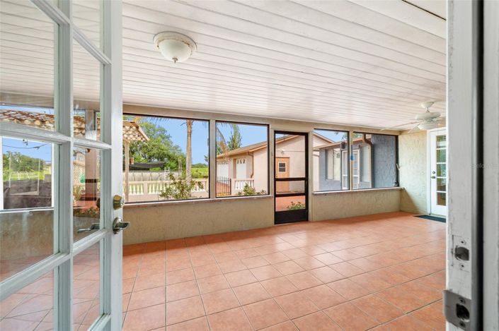 Image No.36-5 Bed House for sale