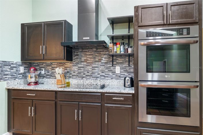 Image No.4-5 Bed House for sale