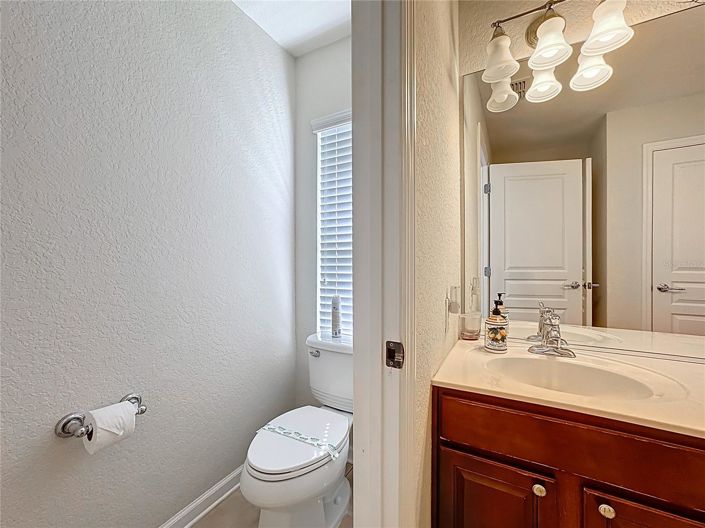 Image No.40-6 Bed House for sale