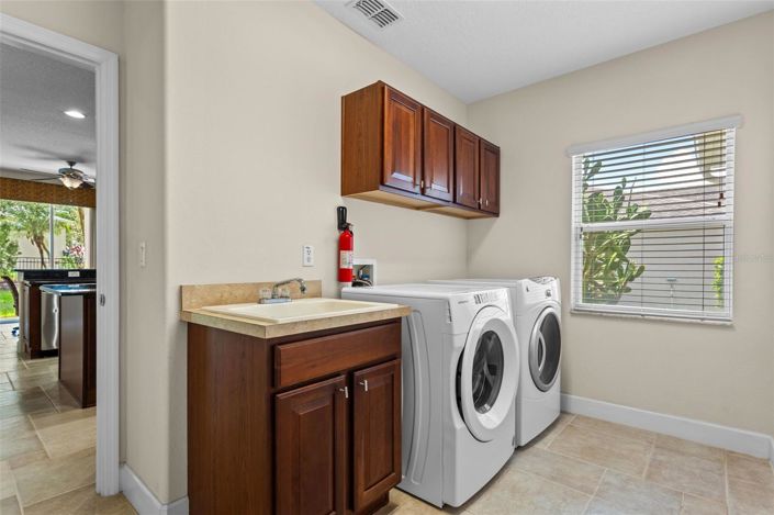 Image No.22-6 Bed House for sale