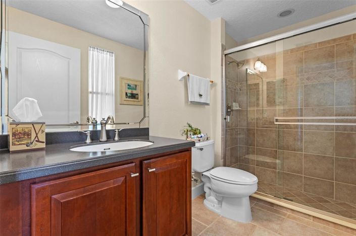 Image No.24-6 Bed House for sale