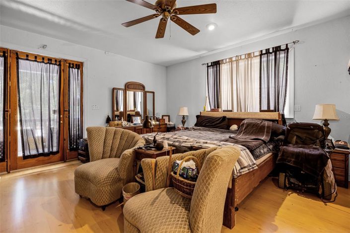 Image No.17-4 Bed House for sale