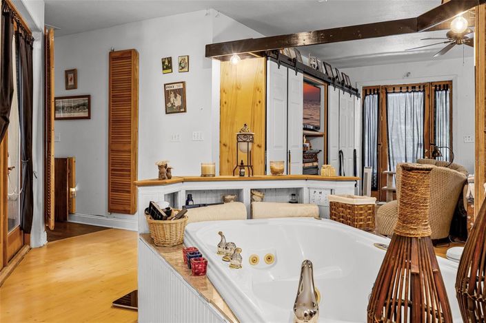 Image No.22-4 Bed House for sale