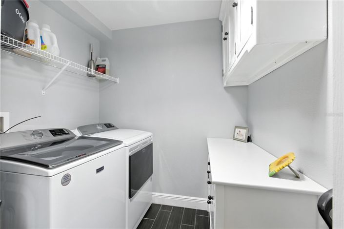 Image No.30-4 Bed House for sale