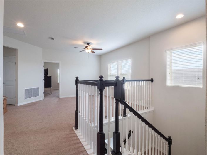 Image No.17-6 Bed House for sale