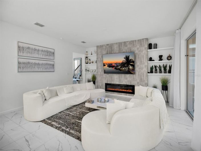 Image No.10-5 Bed House for sale