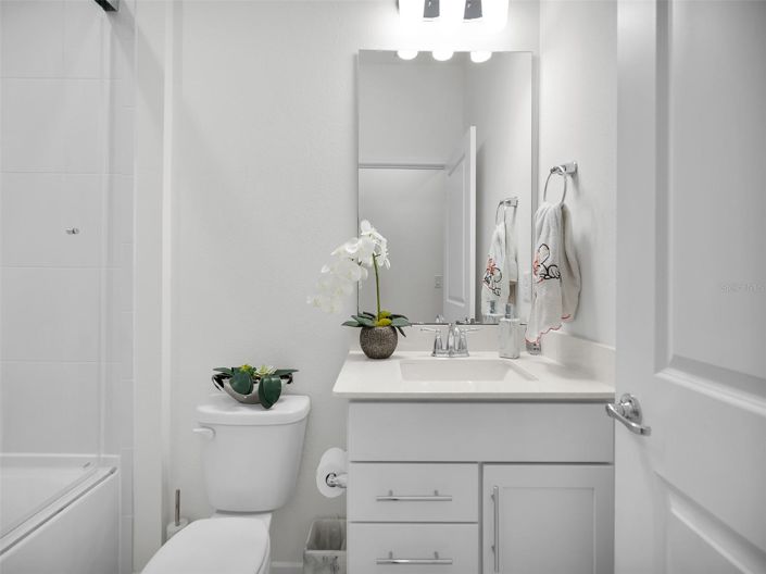 Image No.20-5 Bed House for sale