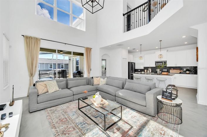 Image No.10-5 Bed House for sale