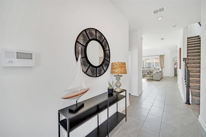 Image No.2-5 Bed House for sale