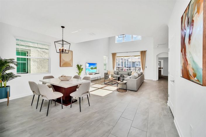 Image No.4-5 Bed House for sale