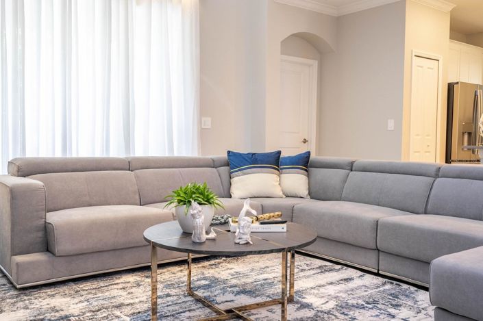 Image No.12-6 Bed House for sale