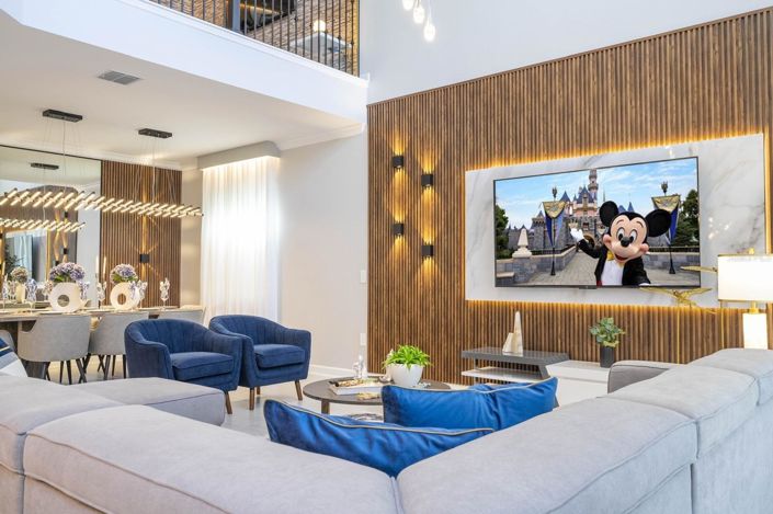 Image No.18-6 Bed House for sale