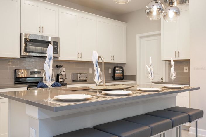 Image No.38-6 Bed House for sale