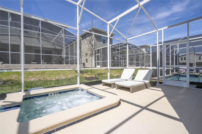 Image No.54-6 Bed House for sale