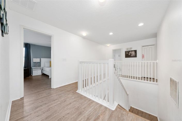 Image No.23-7 Bed House for sale