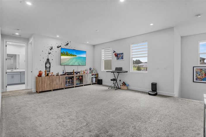 Image No.21-4 Bed House for sale