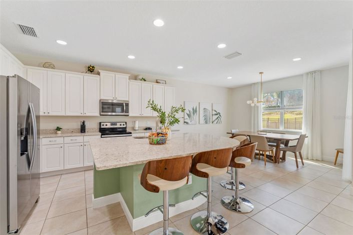 Image No.10-5 Bed House for sale