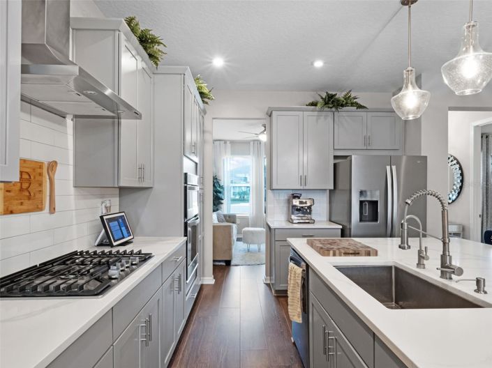 Image No.20-4 Bed House for sale