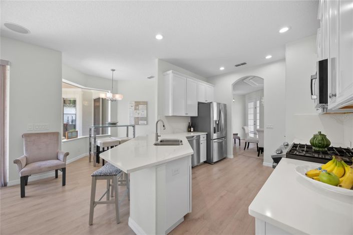 Image No.10-4 Bed House for sale