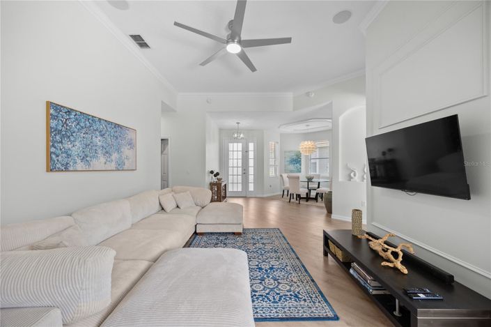 Image No.27-4 Bed House for sale