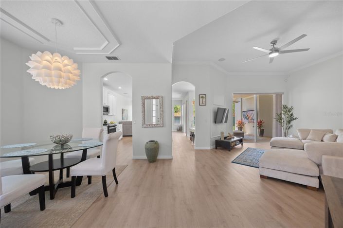 Image No.28-4 Bed House for sale