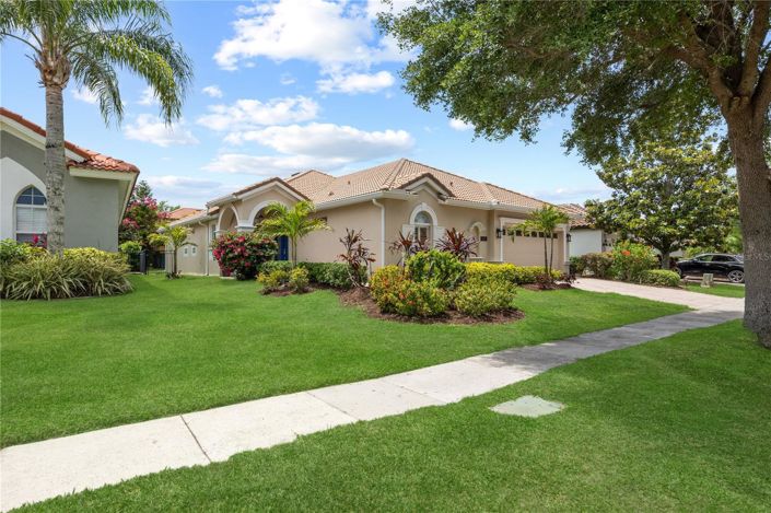 Image No.44-4 Bed House for sale