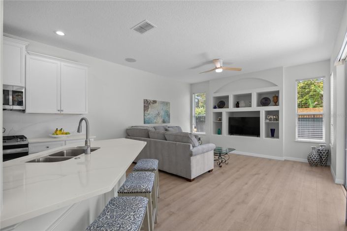 Image No.6-4 Bed House for sale