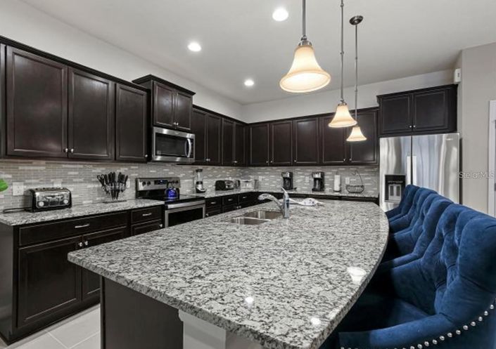 Image No.12-9 Bed House for sale