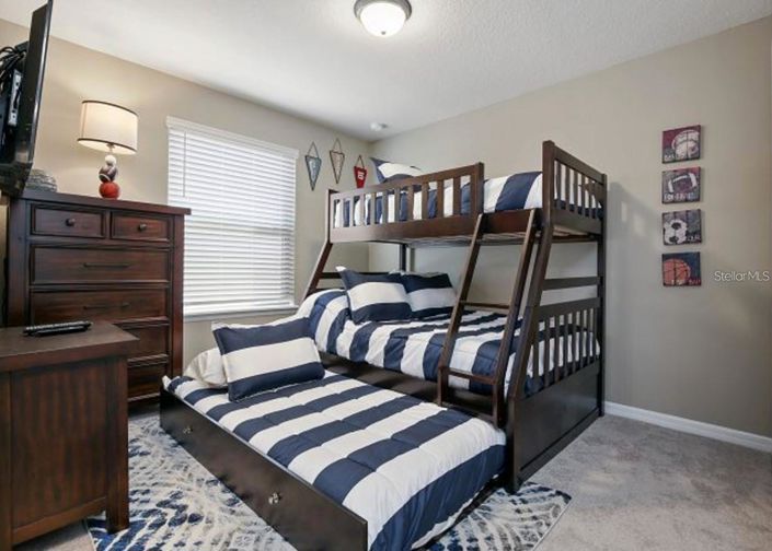 Image No.17-9 Bed House for sale