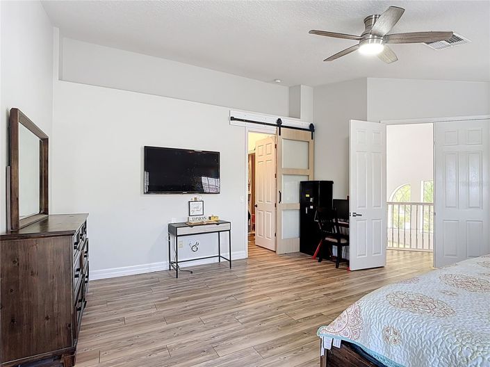 Image No.38-5 Bed House for sale