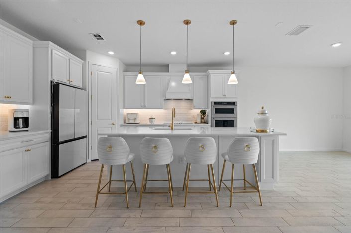 Image No.11-4 Bed House for sale