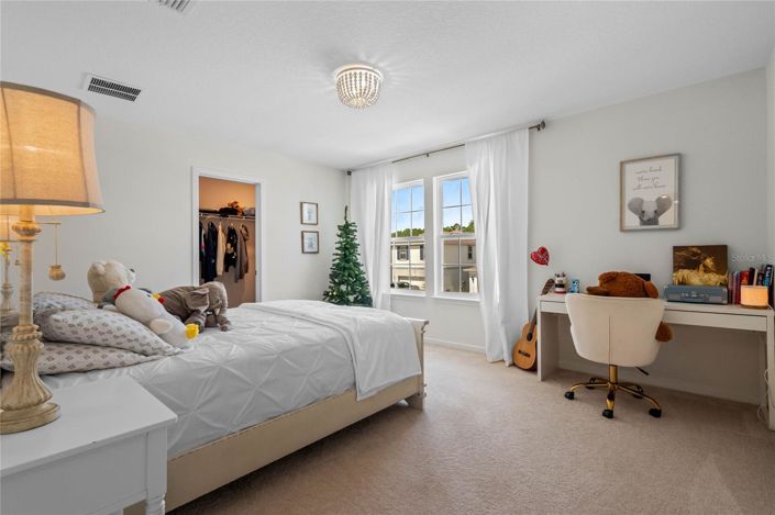 Image No.19-4 Bed House for sale