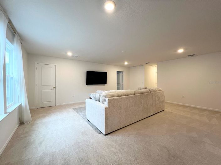 Image No.26-4 Bed House for sale