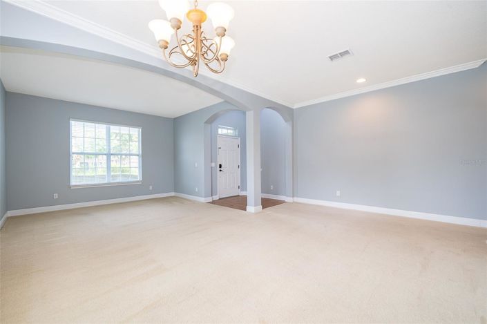 Image No.10-4 Bed House for sale