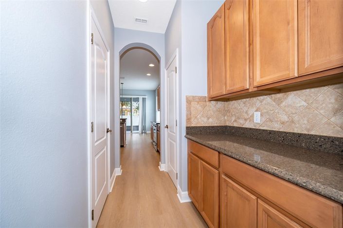 Image No.9-4 Bed House for sale